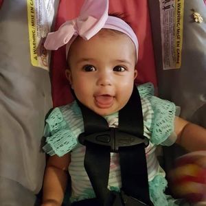 Meet your Posher, Elizabeth